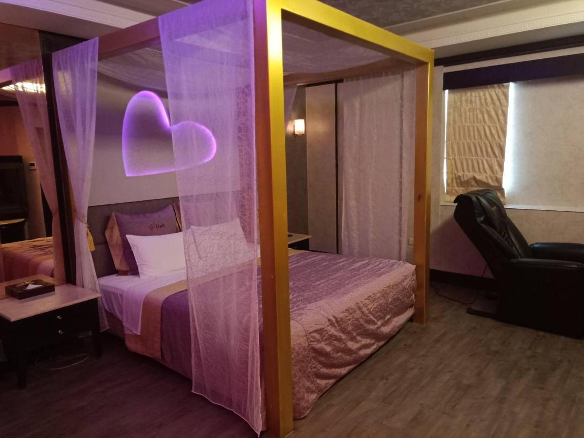 Xin Yuan Motel Тайджун Екстериор снимка